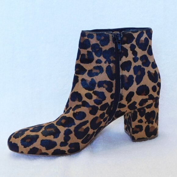 W395 Inc Leopard Floriann Block Heel Bootie 7.5M - Picture 1 of 4